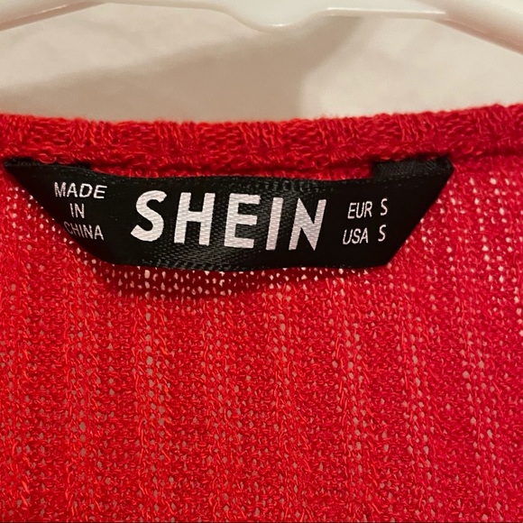 RED WRAP TOP - Picture 6 of 6